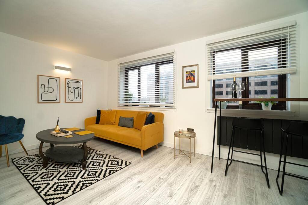 Stylish City Pad With Free Private Parking Glasgow Extérieur photo