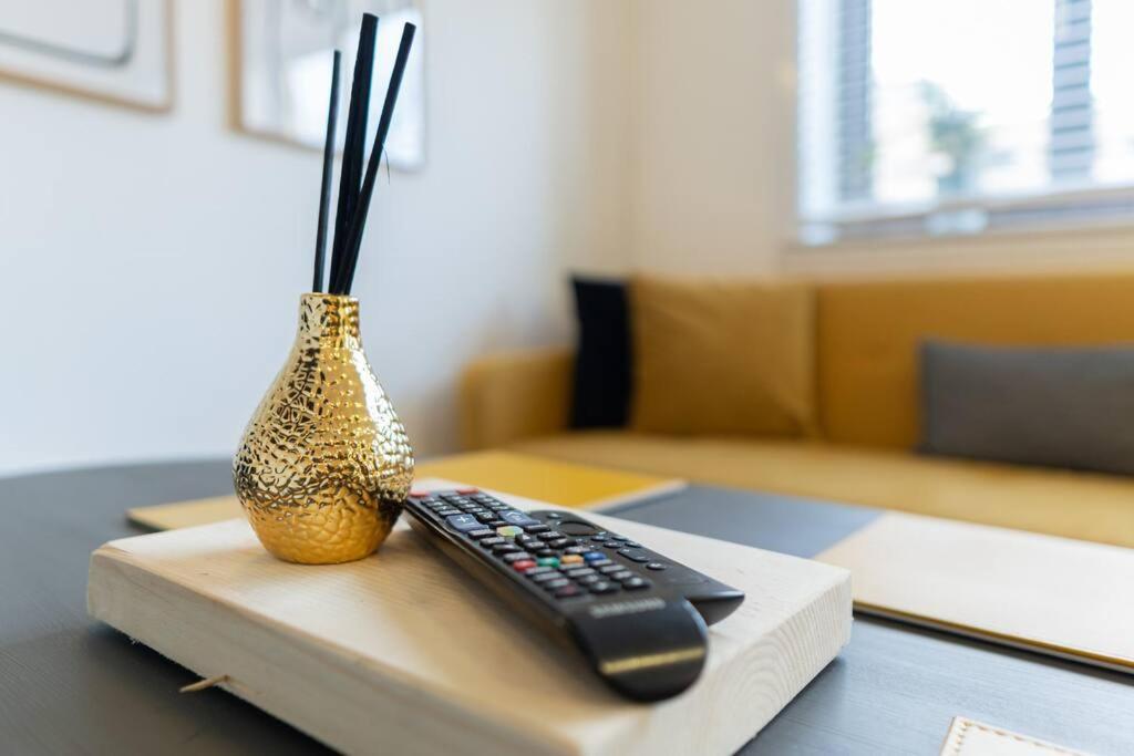 Stylish City Pad With Free Private Parking Glasgow Extérieur photo